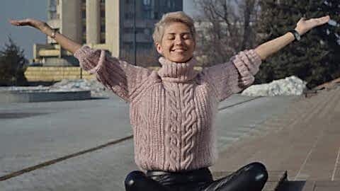 социальность противоядие от стресса йога алматы